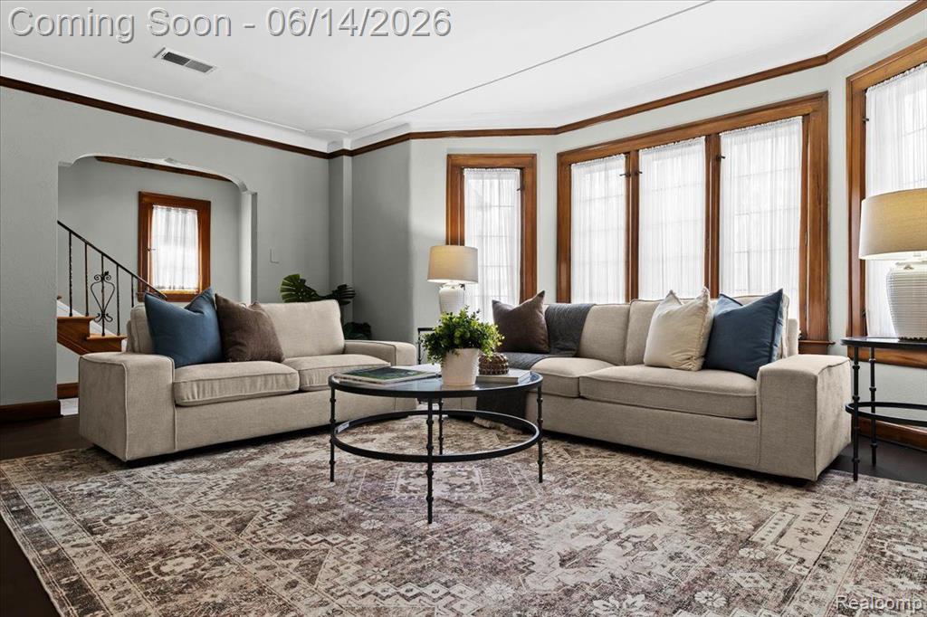 312 MCKINLEY Avenue, Grosse Pointe Farms, MI 48236 — Photo 5