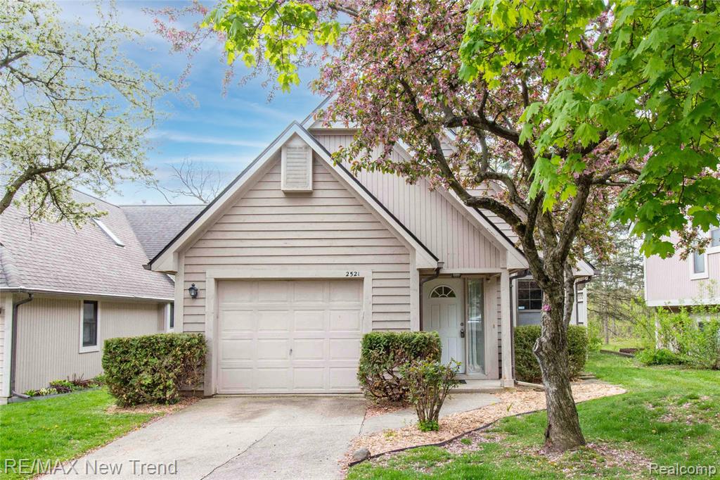 2521 Country Village Court
