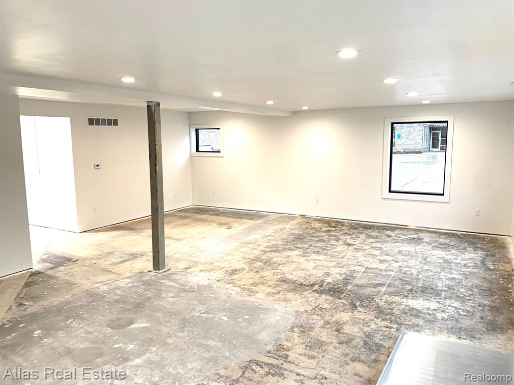 8267 S State Rd. Suite B, Goodrich Vlg, MI — Photo 8