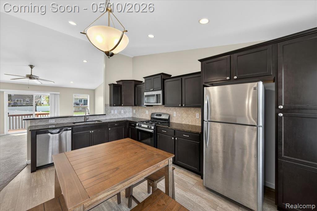 4366 Timber Line Lane, Grand Blanc, MI 48439 — Photo 14