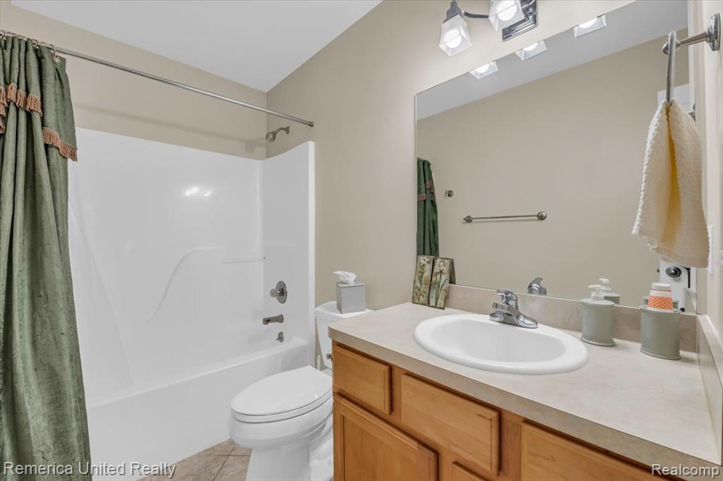 13303 Spruce Court, Linden, MI 48451 — Photo 32