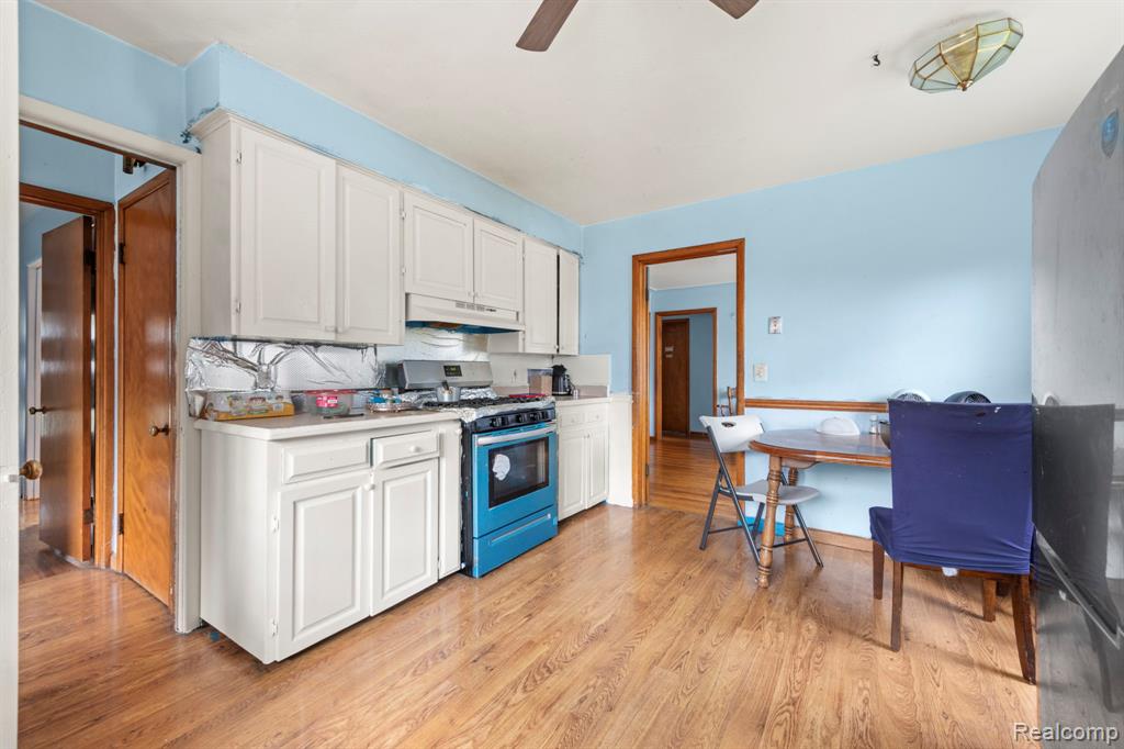7208 Jackson Avenue, Warren, MI 48091 — Photo 16