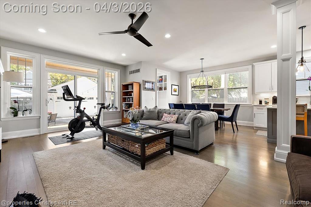 929 N Pleasant Street, Royal Oak, MI 48067 — Photo 12