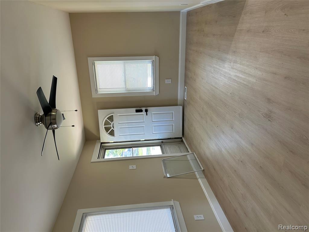 8309 Hugh Street, Westland, MI — Photo 18