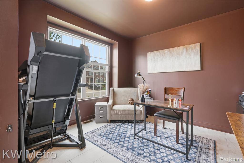 4953 W Stonegate Circle, Lake Orion, MI — Photo 19