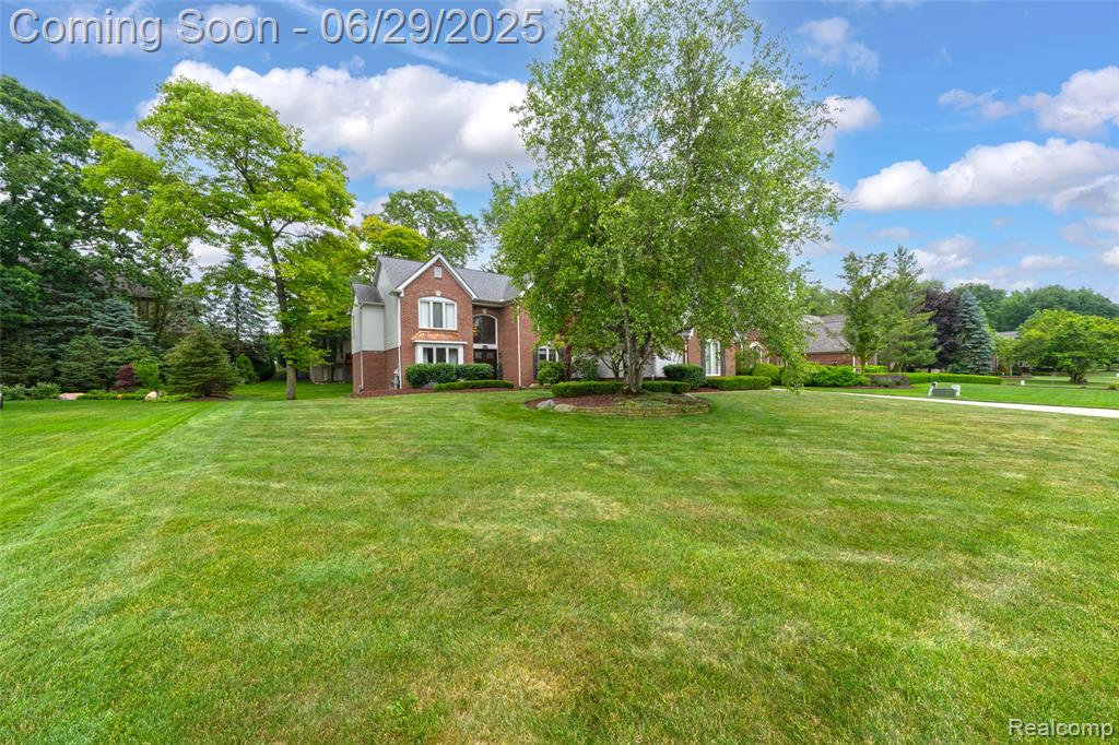 4240 Blue Heron Drive, Auburn Hills, MI 48326 — Photo 41