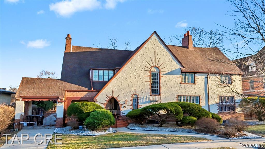 244 Arden Park Boulevard Boulevard, Detroit, MI 48202 — Photo 2