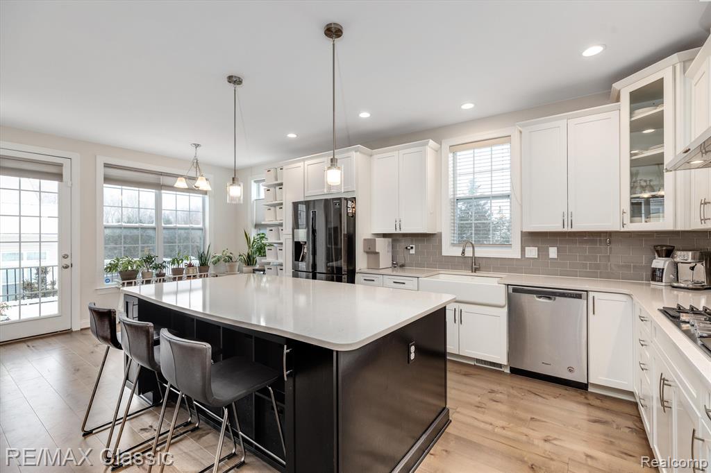23774 SEMINOLE Trail, Novi, MI — Photo 17