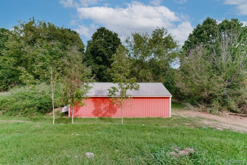 4216 Meadow Pond Lane, Metamora, MI 48455 — Photo 13