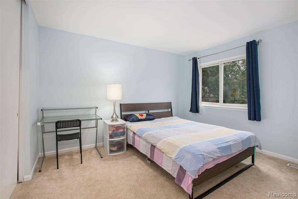 3481 BURBANK Drive, Ann Arbor, MI 48105 — Photo 14