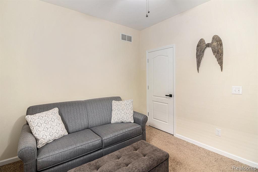 7970 Russell Drive, Westland, MI — Photo 23