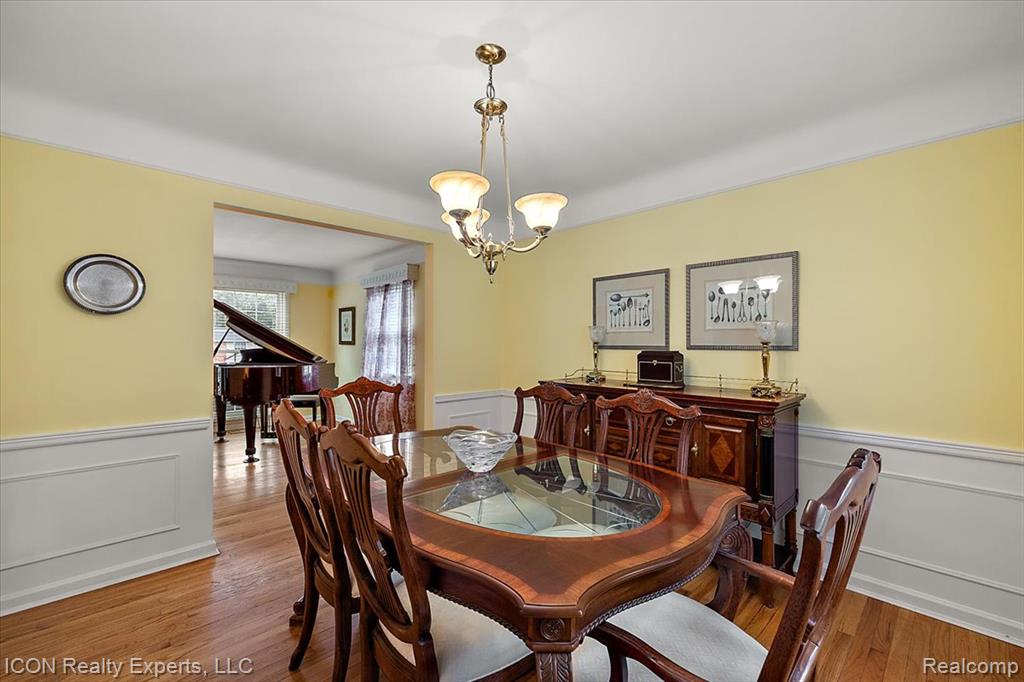 746 Birch Tree Lane, Rochester Hills, MI 48306 — Photo 21