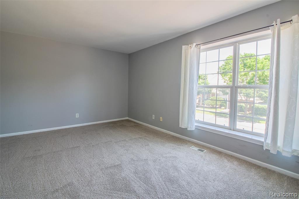 56501 Chesapeake Trail, 57, Utica, MI 48316 — Photo 20