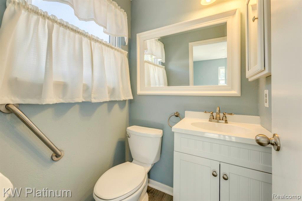 6481 Lakeshore Road, Burtchville, MI 48059 — Photo 12