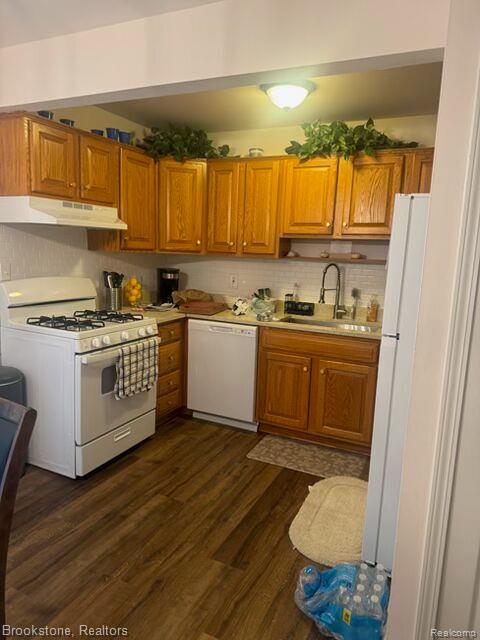 45746 Kensington, Utica, MI 48317 — Photo 3