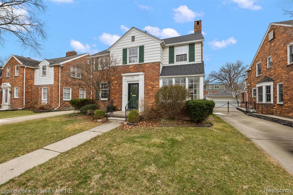 285 McMillan Road, Grosse Pointe Farms, MI 48236 — Photo 2