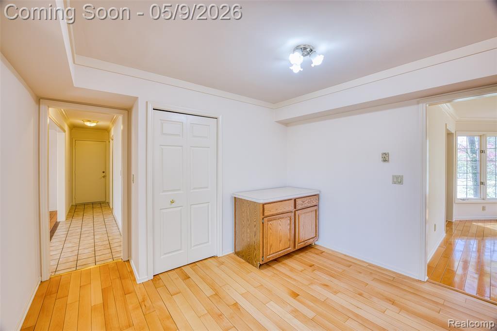 27966 Trailwood Court, Farmington, MI 48331 — Photo 17