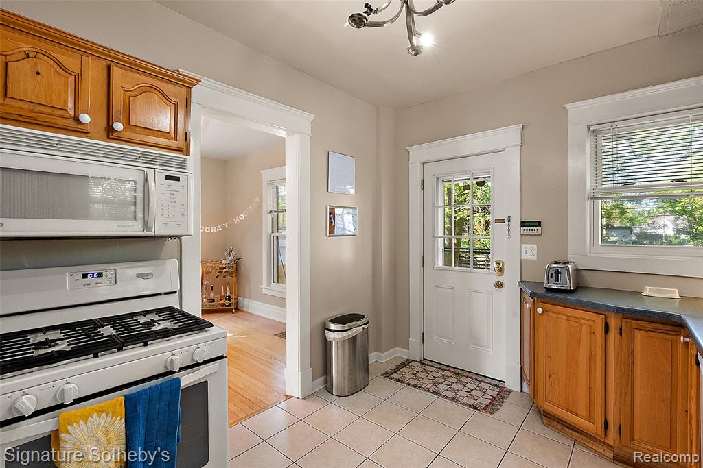 1136 Michigan Avenue, Ann Arbor, MI 48104 — Photo 13
