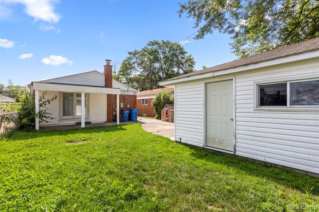6547 Colonial Street, Dearborn Heights, MI 48127 — Photo 33