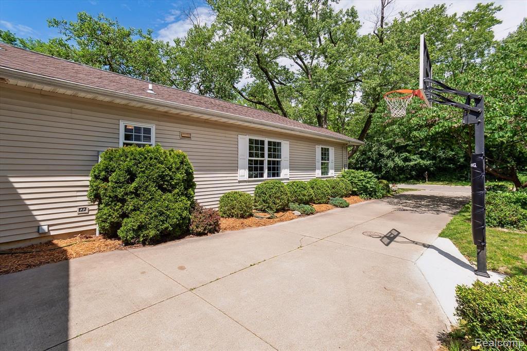 1465 FULMER Street, Ann Arbor, MI 48103 — Photo 43