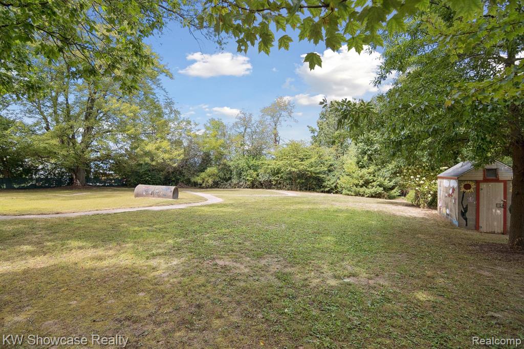 11000 Dexter Chelsea Road, Dexter, MI 48130 — Photo 26