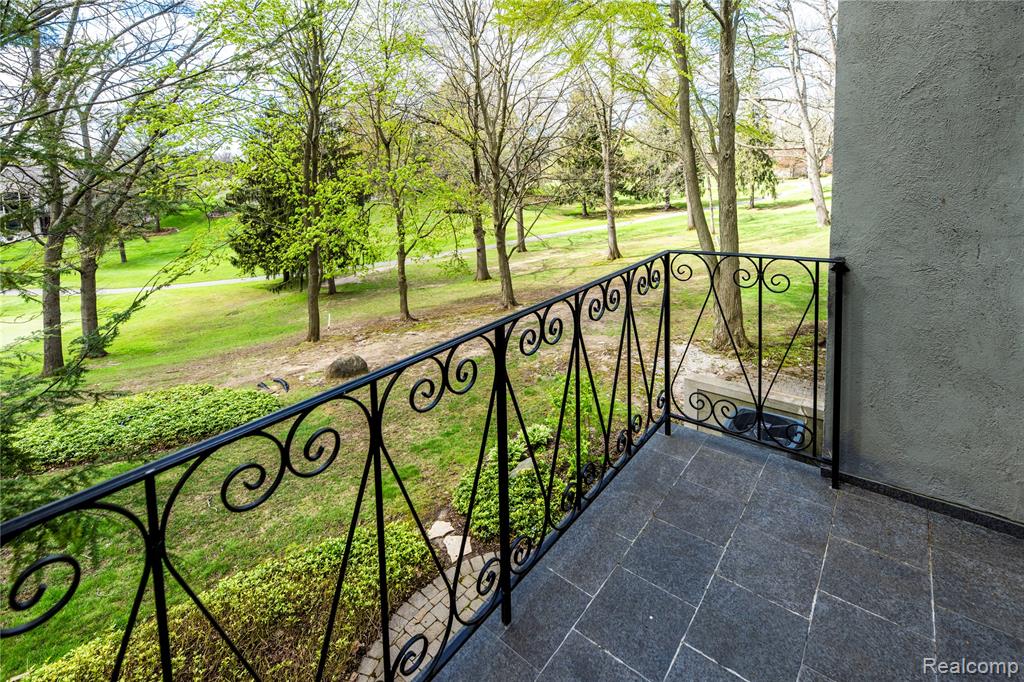 5467 Bristol Parke Drive, Clarkston, MI 48348 — Photo 42
