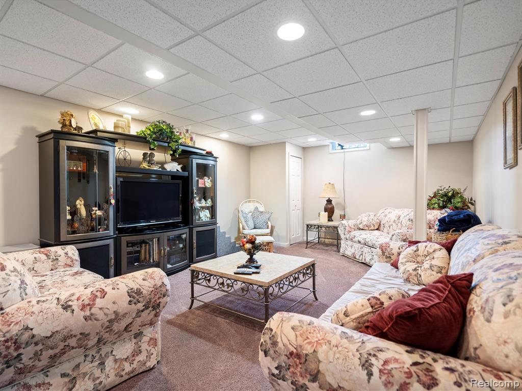 47416 DALLAS Lane, Macomb, MI 48044 — Photo 20
