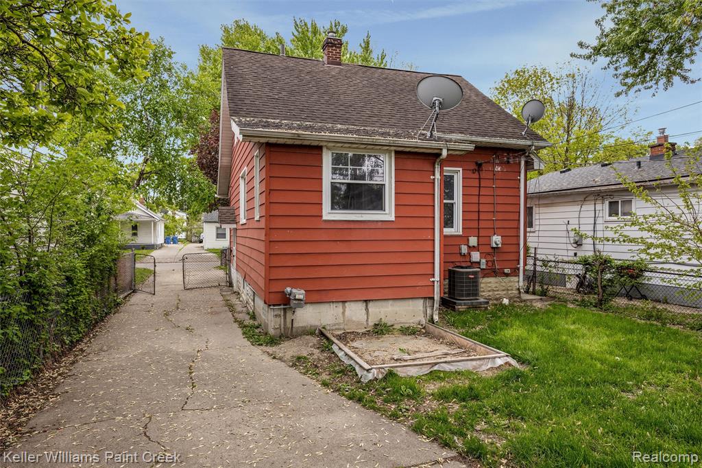 7275 Orchard Avenue, Warren, MI 48091 — Photo 25