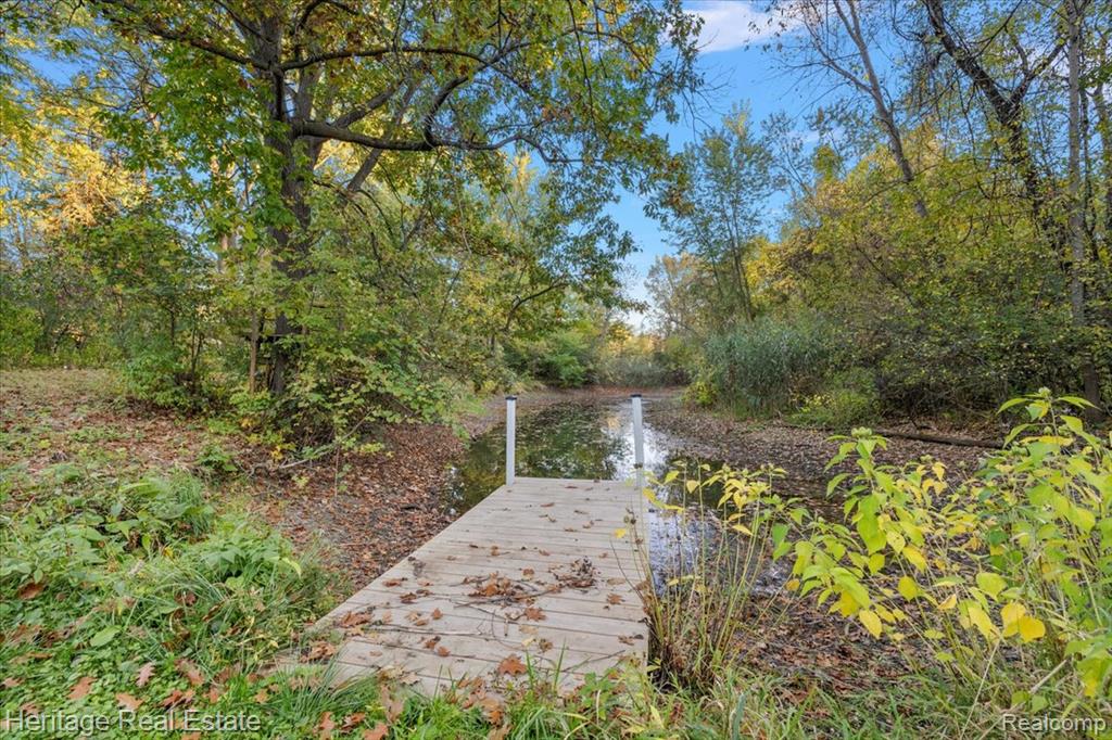 827 Alberta Street, Auburn Hills, MI 48326 — Photo 86