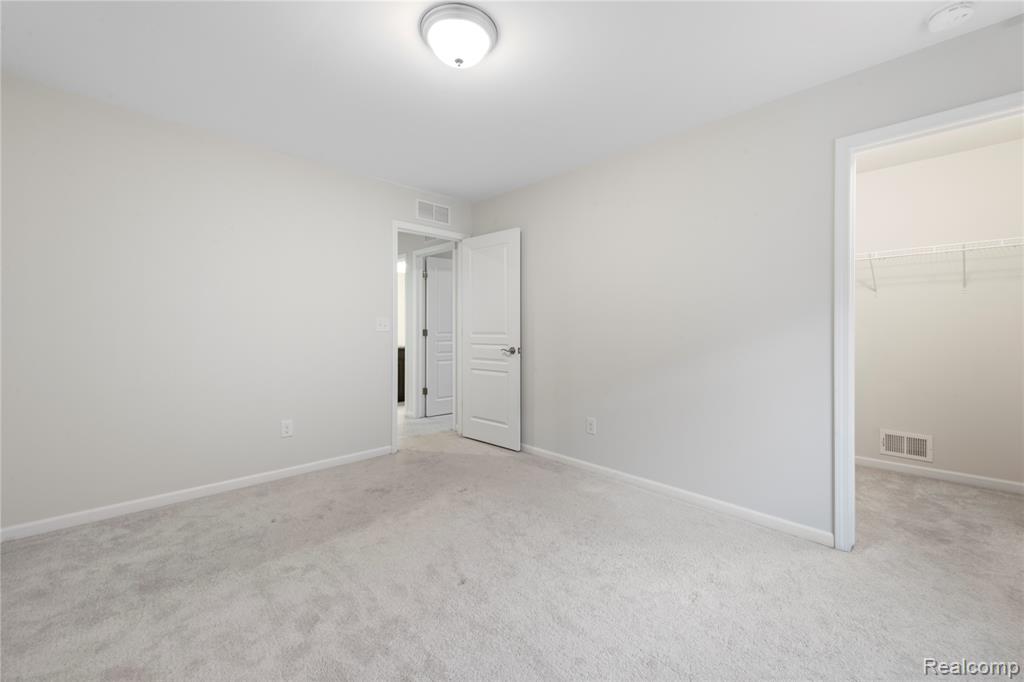 25835 Oberlin blvd, Novi, MI — Photo 22