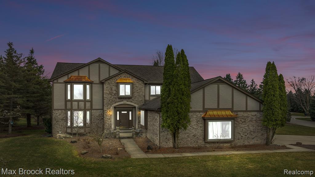 4070 GREENBRIAR Court, Rochester, MI 48306 — Photo 4