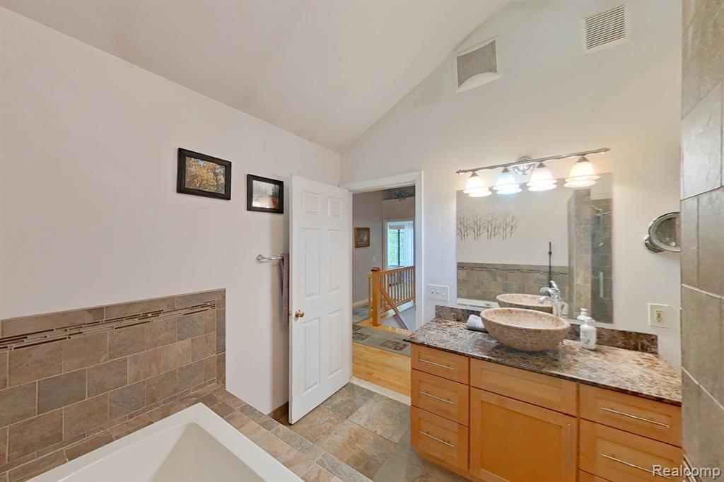 857 HURLEY Drive, Howell, MI 48843 — Photo 21