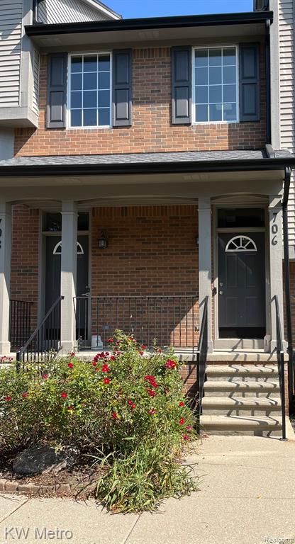 706 N Washington Avenue, Royal Oak, MI 48067 — front exterior
