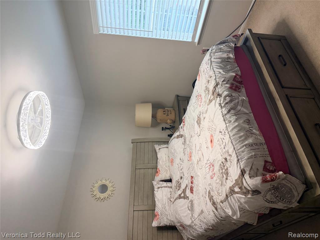 2994 Roundtree Drive, Troy, MI 48083 — Photo 13