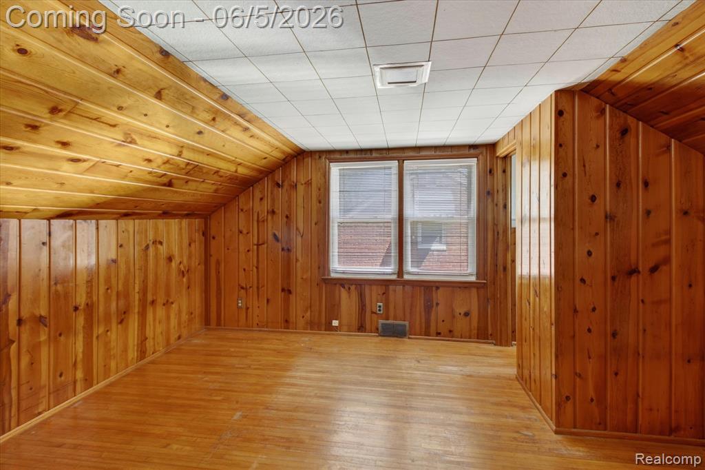 9825 Becker Avenue, Allen Park, MI 48101 — Photo 27