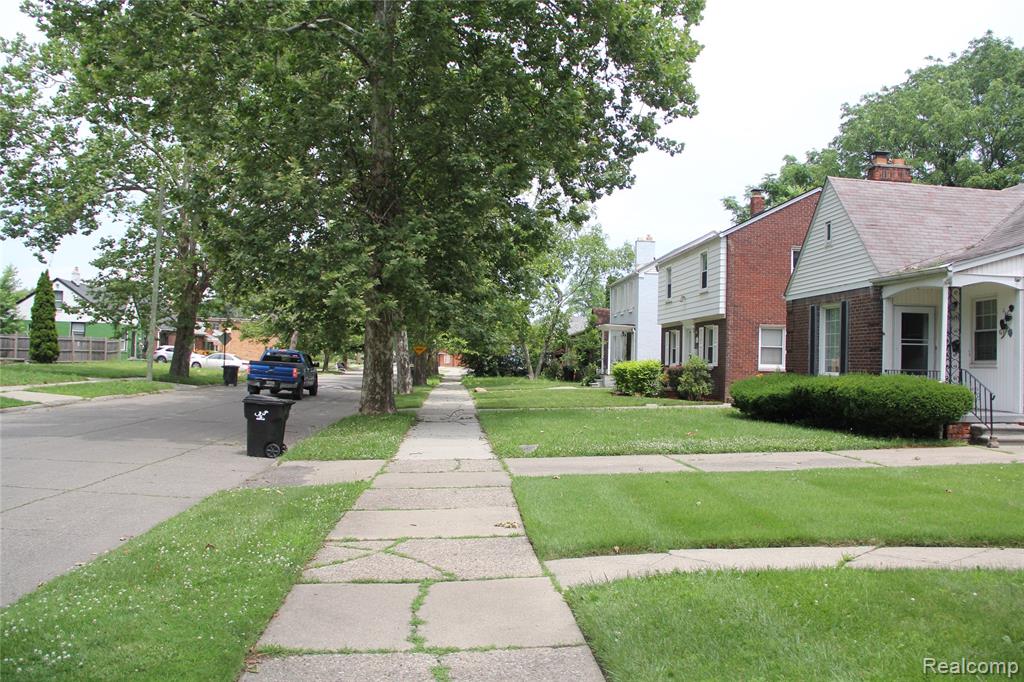 11470 E Lakepointe Street E, Detroit, MI 48224 — Photo 4