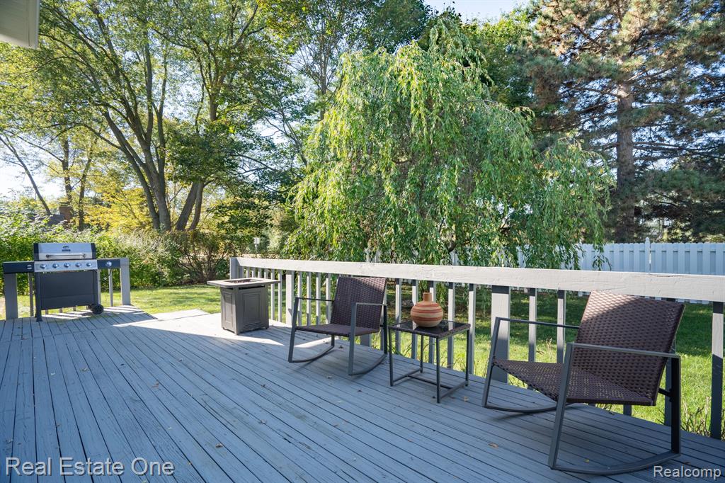 4995 Stoddard Drive, Troy, MI 48085 — Photo 37