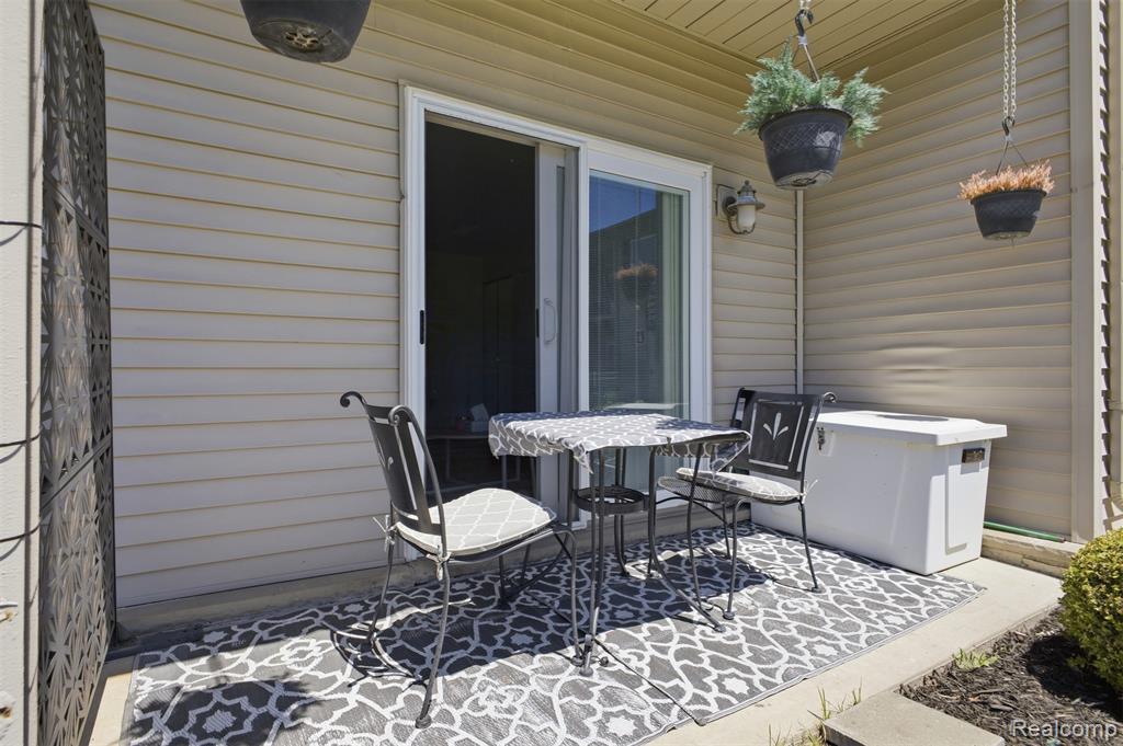 9921 Allen Pointe Drive, 4, Allen Park, MI 48101 — Photo 28