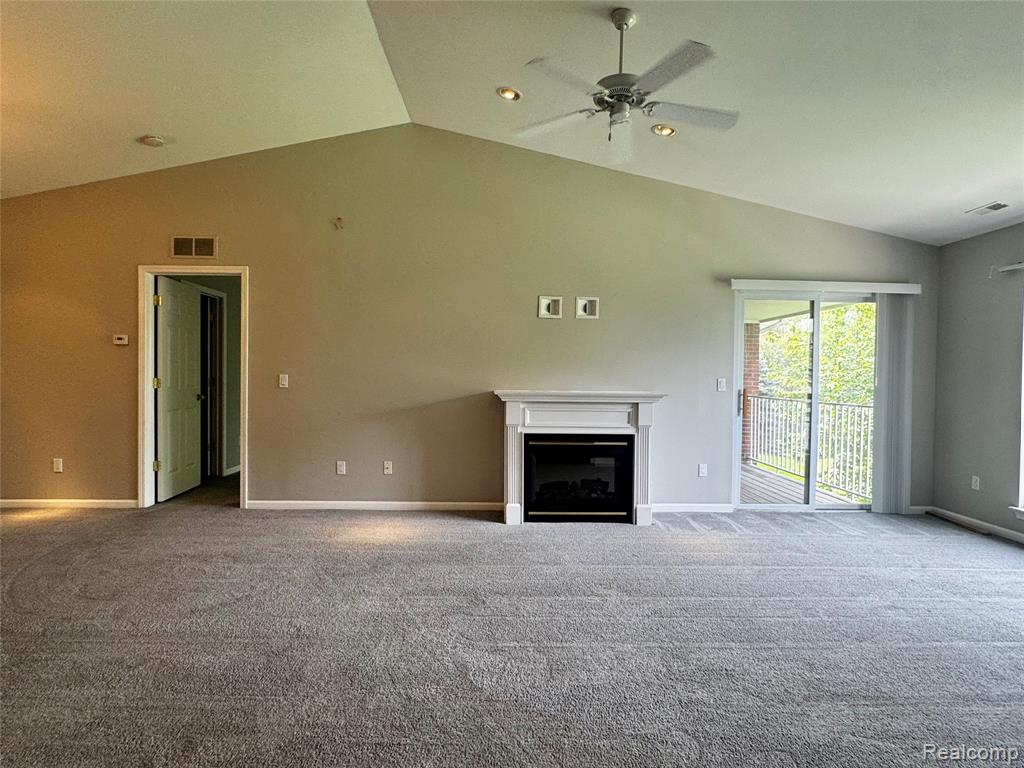 45997 RHODES Drive, Macomb, MI 48044 — Photo 6