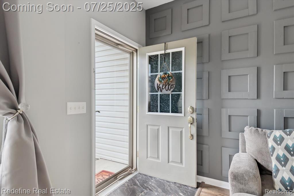 26708 Ashton Drive, Woodhaven, MI 48183 — Photo 7