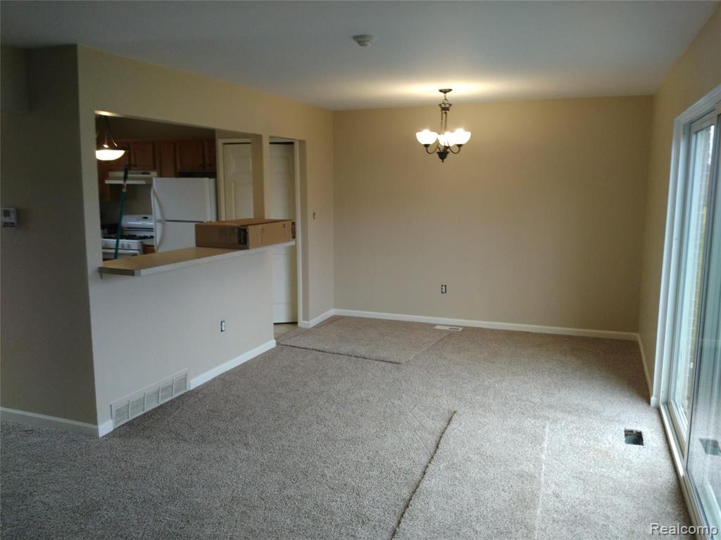 44575 SAVERY Drive, Canton, MI 48187 — Photo 12