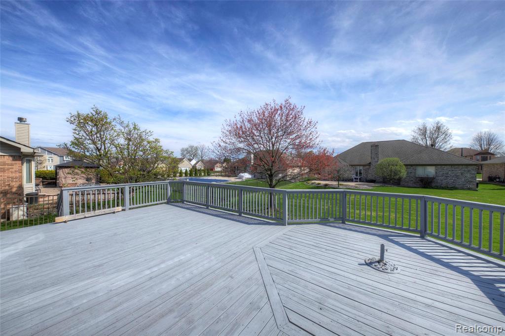 15756 Lamont Drive, Macomb, MI 48042 — Photo 47