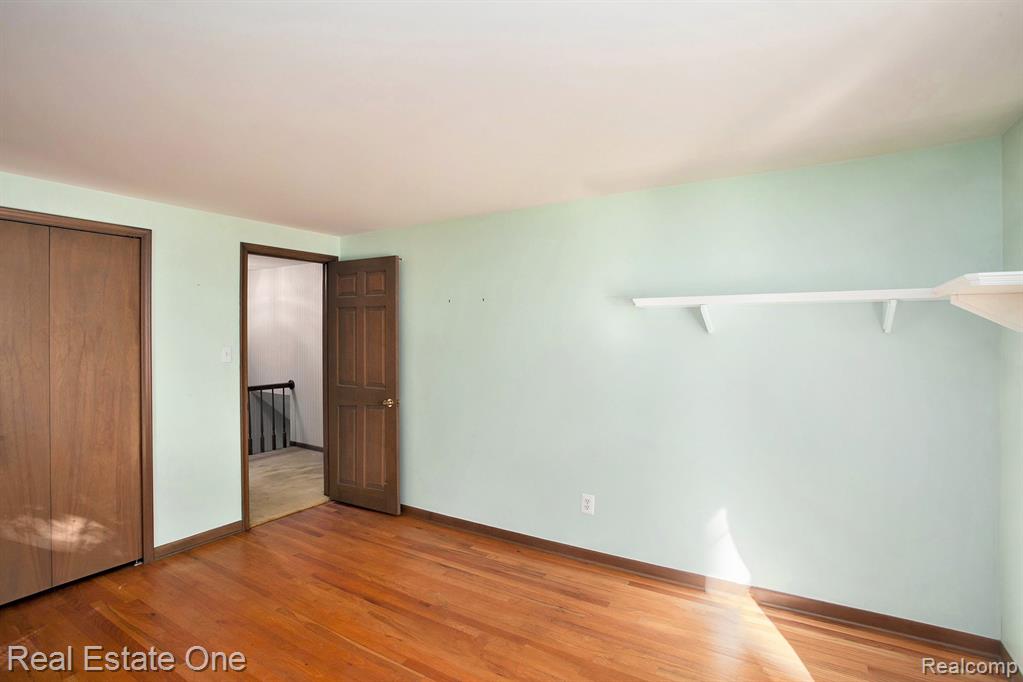 5593 Northcote, West Bloomfield, MI — Photo 24