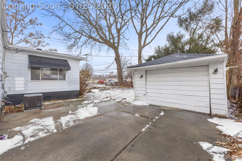 26825 Kitch Street, Inkster, MI 48141 — Photo 18