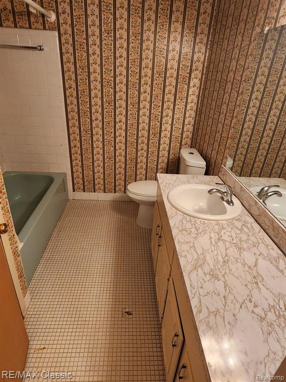 473 FOX RIVER Drive, Bloomfield Hills, MI 48304 — Photo 25