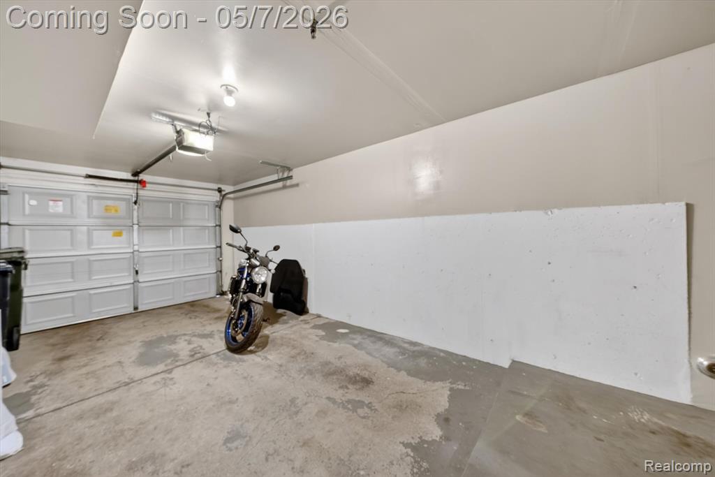 43027 Strand Drive, Sterling Heights, MI 48313 — Photo 30