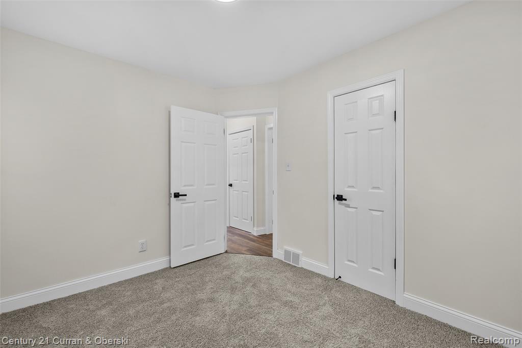 9639 Minock Street, Dearborn, MI 48228 — Photo 10
