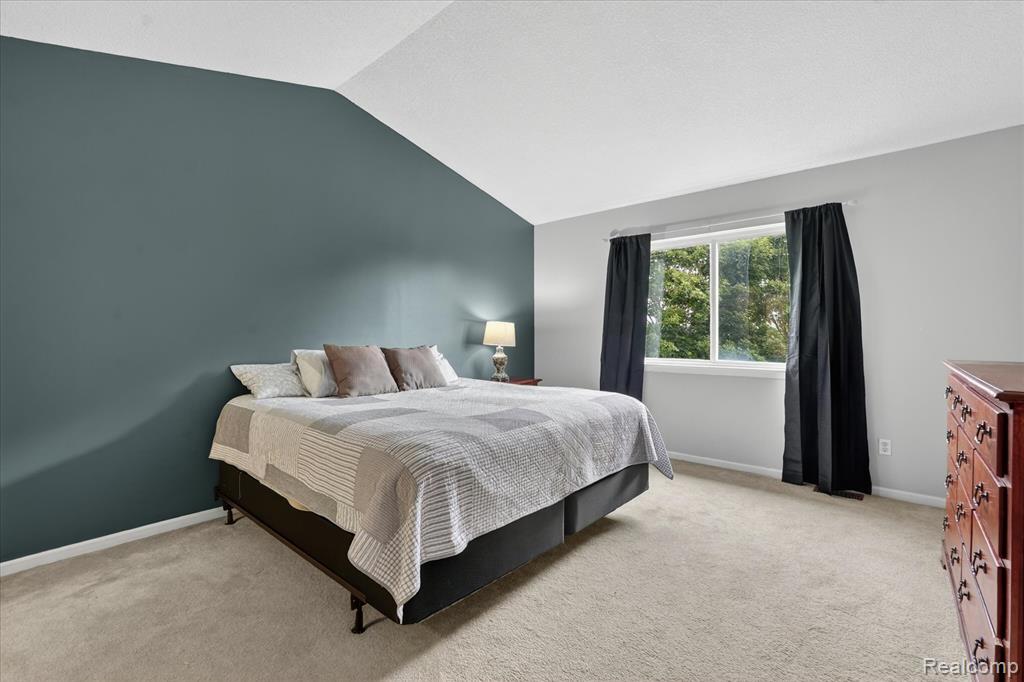 456 Lilly View Court, Howell, MI 48843 — Photo 23