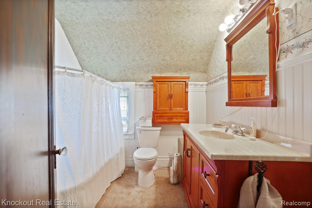6814 Curtis Road, Bridgeport, MI 48722 — Photo 29