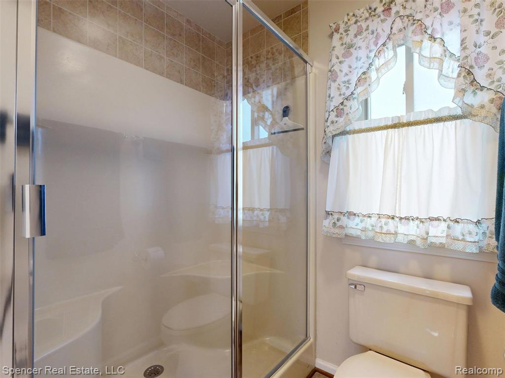 6350 Waldon Woods Drive, Clarkston, MI — Photo 51